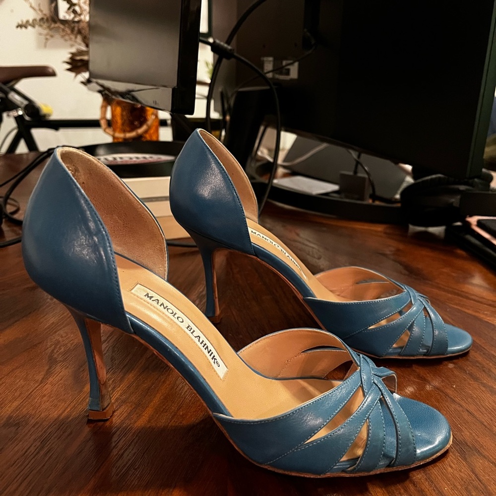Manolo Blahnik leather sandals